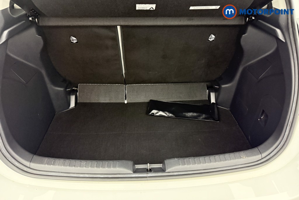 Toyota Yaris Excel Automatic Petrol-Electric Hybrid Hatchback - Stock Number (1566340) - 18th supplementary image
