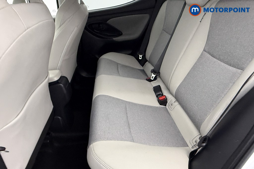 Toyota Yaris Excel Automatic Petrol-Electric Hybrid Hatchback - Stock Number (1566340) - 20th supplementary image