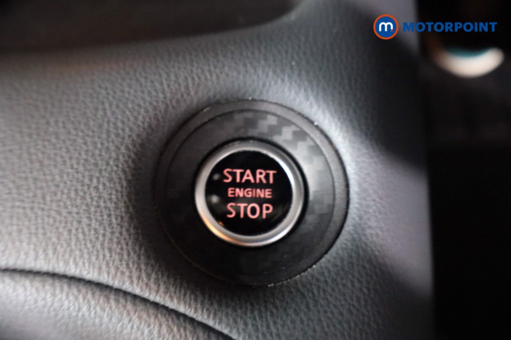 Nissan Juke Tekna Manual Petrol SUV - Stock Number (1566447) - 13th supplementary image