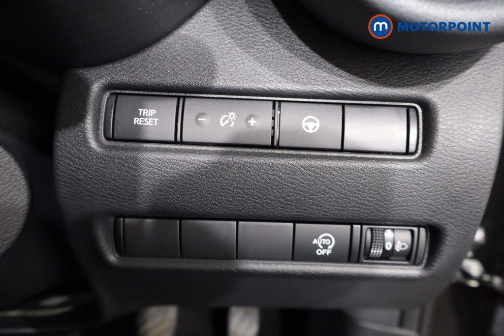 Nissan Juke Tekna Manual Petrol SUV - Stock Number (1566447) - 18th supplementary image