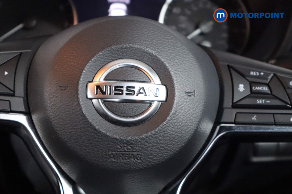 Nissan Juke Tekna Manual Petrol SUV - Stock Number (1566447) - 19th supplementary image