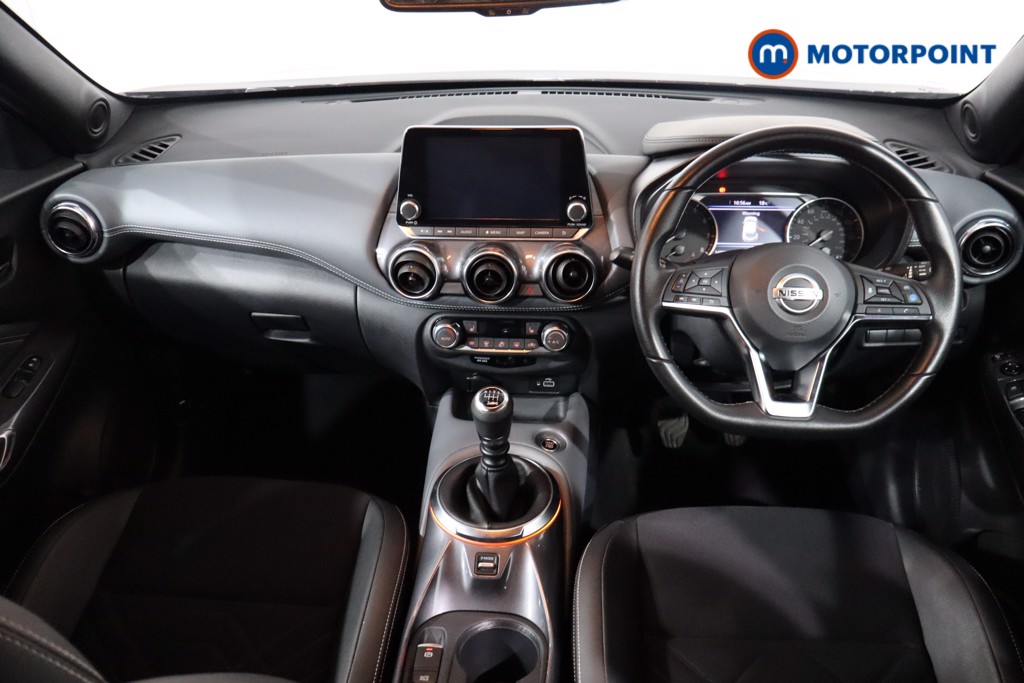 Nissan Juke Tekna Manual Petrol SUV - Stock Number (1566447) - 1st supplementary image