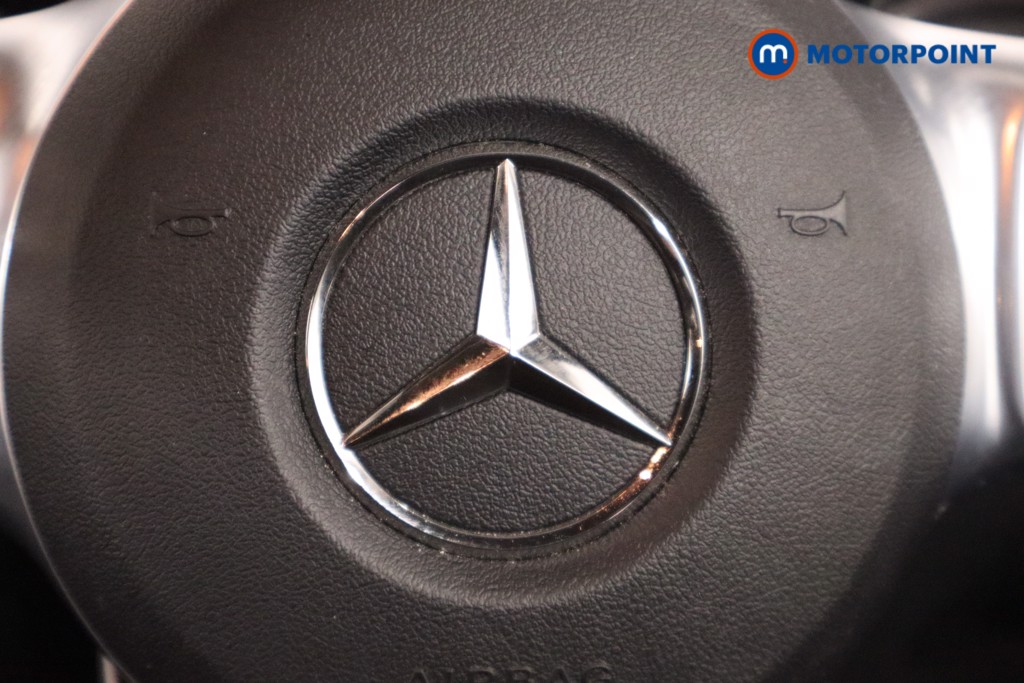 Mercedes-Benz GLA Amg Line Automatic Petrol SUV - Stock Number (1566451) - 14th supplementary image