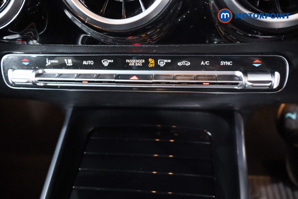 Mercedes-Benz GLA Amg Line Automatic Petrol SUV - Stock Number (1566451) - 18th supplementary image