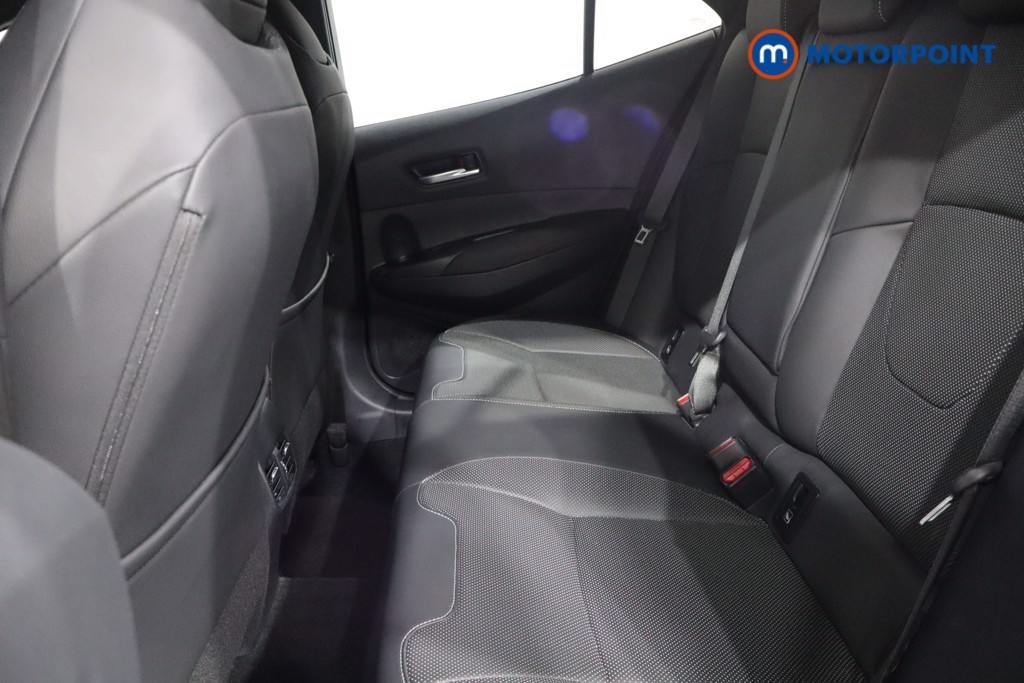 Toyota Corolla Excel Automatic Petrol-Electric Hybrid Hatchback - Stock Number (1566516) - 5th supplementary image