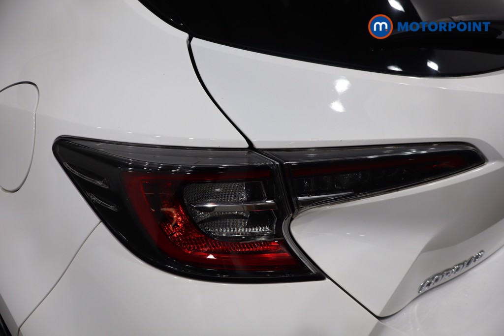 Toyota Corolla Excel Automatic Petrol-Electric Hybrid Hatchback - Stock Number (1566516) - 34th supplementary image