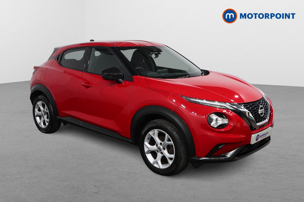 Nissan Juke N-Connecta Manual Petrol SUV - Stock Number (1566539) - Drivers side front corner