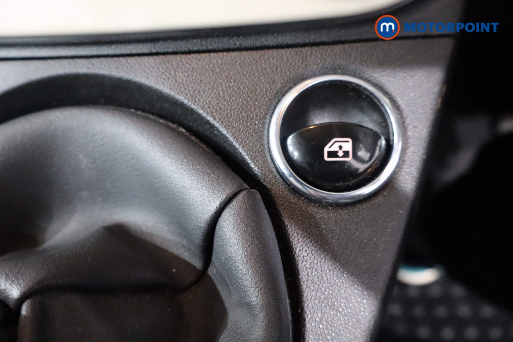 Fiat 500 Lounge Manual Petrol Hatchback - Stock Number (1566732) - 15th supplementary image