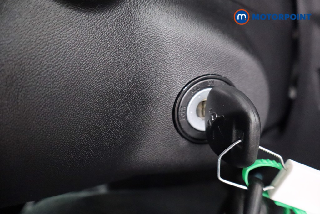 Peugeot 108 Collection Manual Petrol Hatchback - Stock Number (1566766) - 13th supplementary image