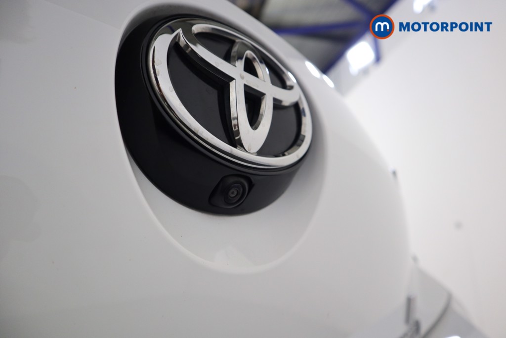 Toyota Corolla Gr Sport Automatic Petrol-Electric Hybrid Hatchback - Stock Number (1566894) - 19th supplementary image