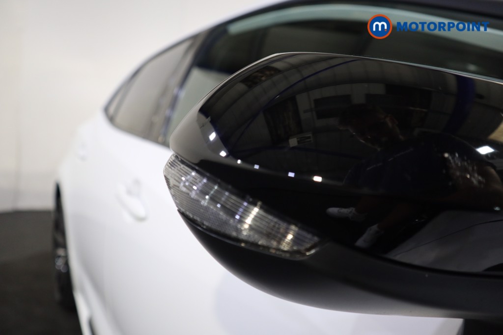 Toyota Corolla Gr Sport Automatic Petrol-Electric Hybrid Hatchback - Stock Number (1566894) - 20th supplementary image
