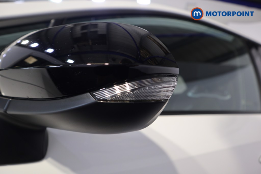 Toyota Corolla Gr Sport Automatic Petrol-Electric Hybrid Hatchback - Stock Number (1566894) - 21st supplementary image
