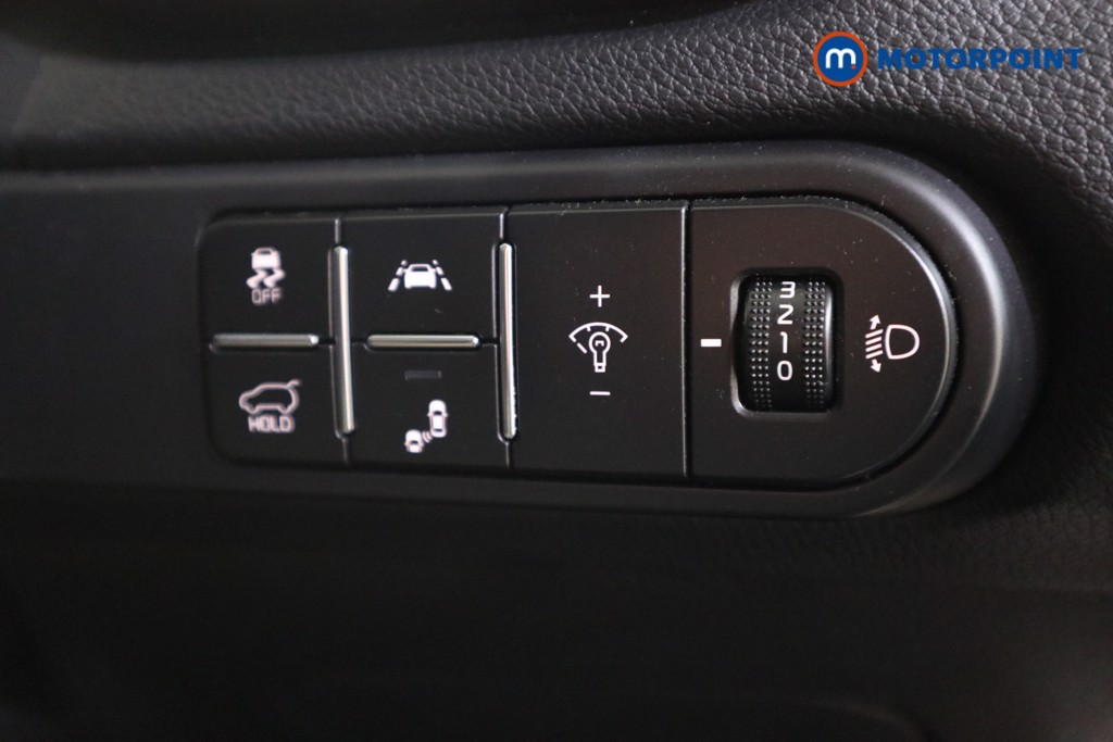 KIA Xceed First Edition Manual Petrol Hatchback - Stock Number (1566940) - 9th supplementary image
