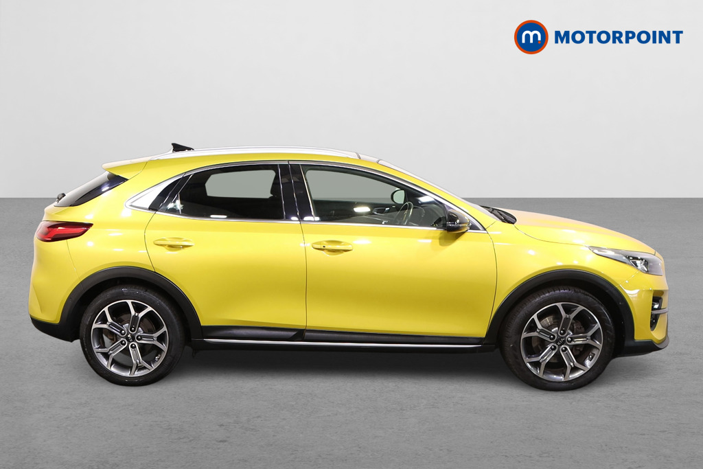 KIA Xceed First Edition Manual Petrol Hatchback - Stock Number (1566940) - Drivers side