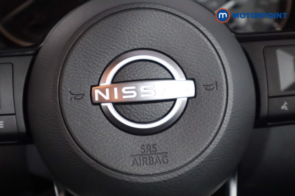 Nissan Qashqai Acenta Premium Manual Petrol SUV - Stock Number (1567203) - 17th supplementary image