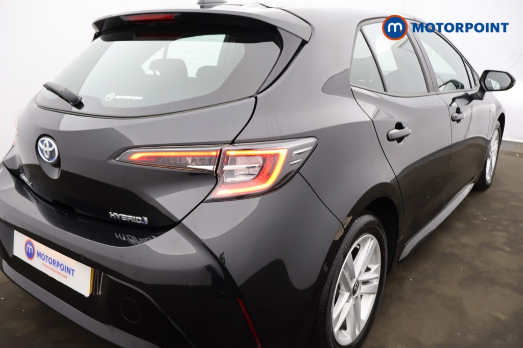 Toyota Corolla Icon Tech Automatic Petrol-Electric Hybrid Hatchback - Stock Number (1567384) - 16th supplementary image