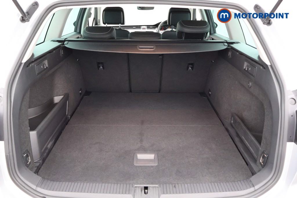 Volkswagen Passat GTE Automatic Petrol Plug-In Hybrid Estate - Stock Number (1567386) - 15th supplementary image