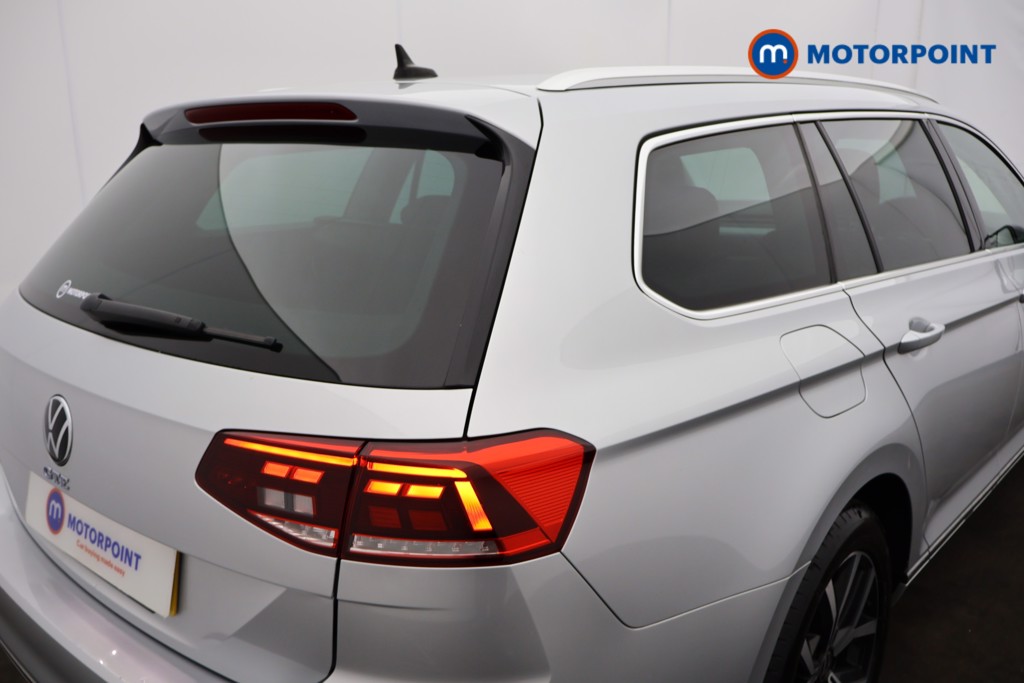 Volkswagen Passat GTE Automatic Petrol Plug-In Hybrid Estate - Stock Number (1567386) - 16th supplementary image