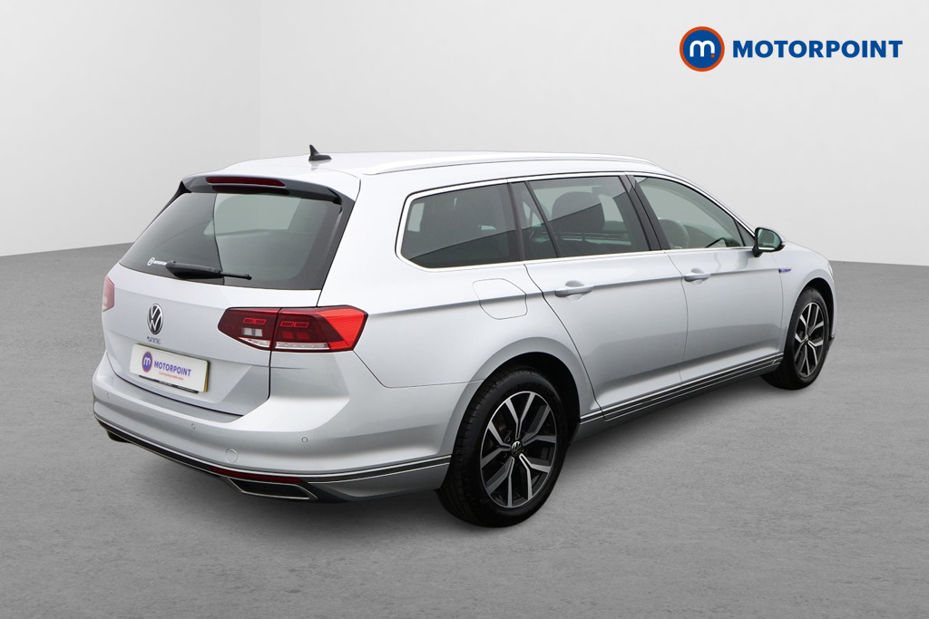 Volkswagen Passat GTE Automatic Petrol Plug-In Hybrid Estate - Stock Number (1567386) - Drivers side rear corner