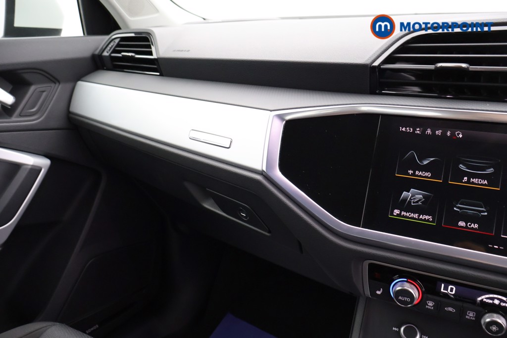 Audi Q3 Technik Automatic Petrol SUV - Stock Number (1567387) - 8th supplementary image