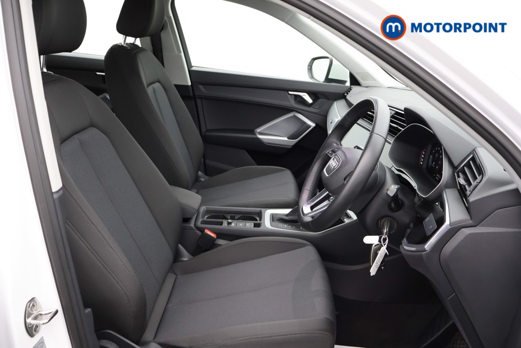 Audi Q3 Technik Automatic Petrol SUV - Stock Number (1567387) - 12th supplementary image