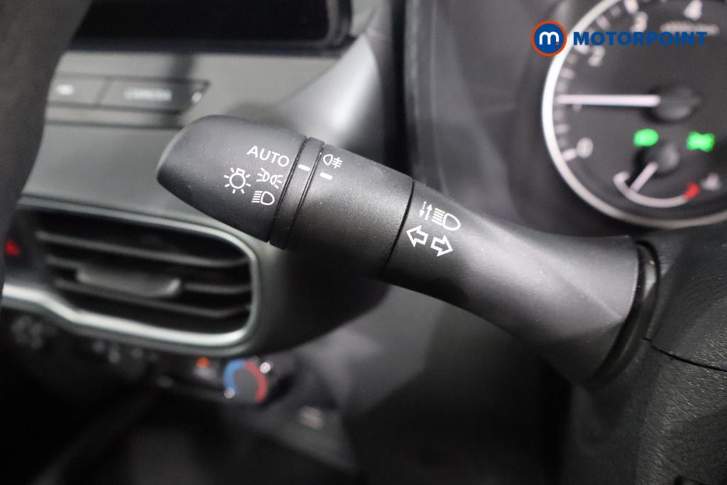 Nissan Juke Acenta Premium Automatic Petrol SUV - Stock Number (1546617) - 11th supplementary image