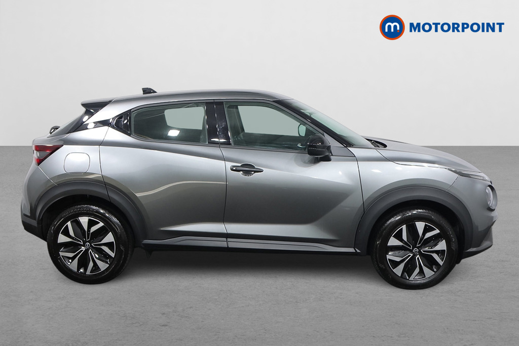 Nissan Juke Acenta Premium Automatic Petrol SUV - Stock Number (1546617) - Drivers side