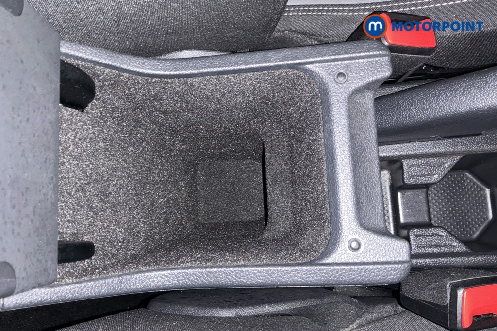 Volkswagen Polo R-Line Automatic Petrol Hatchback - Stock Number (1547237) - 12th supplementary image