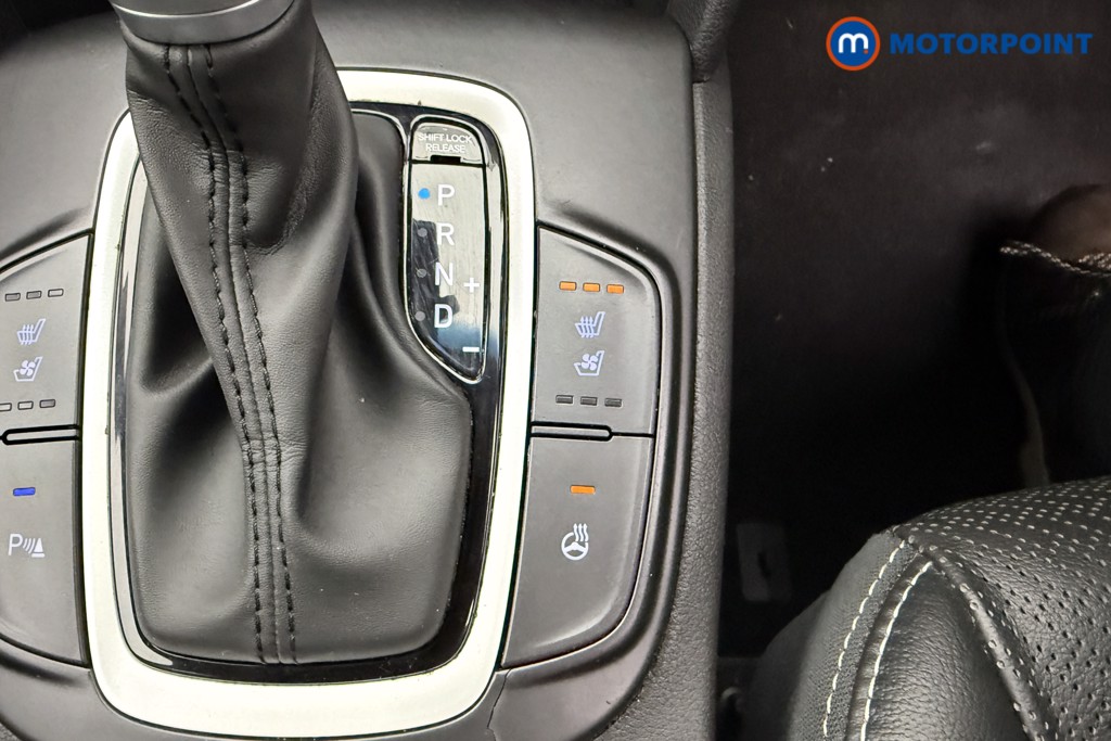 Hyundai Kona Premium Se Automatic Petrol-Electric Hybrid SUV - Stock Number (1551224) - 12th supplementary image