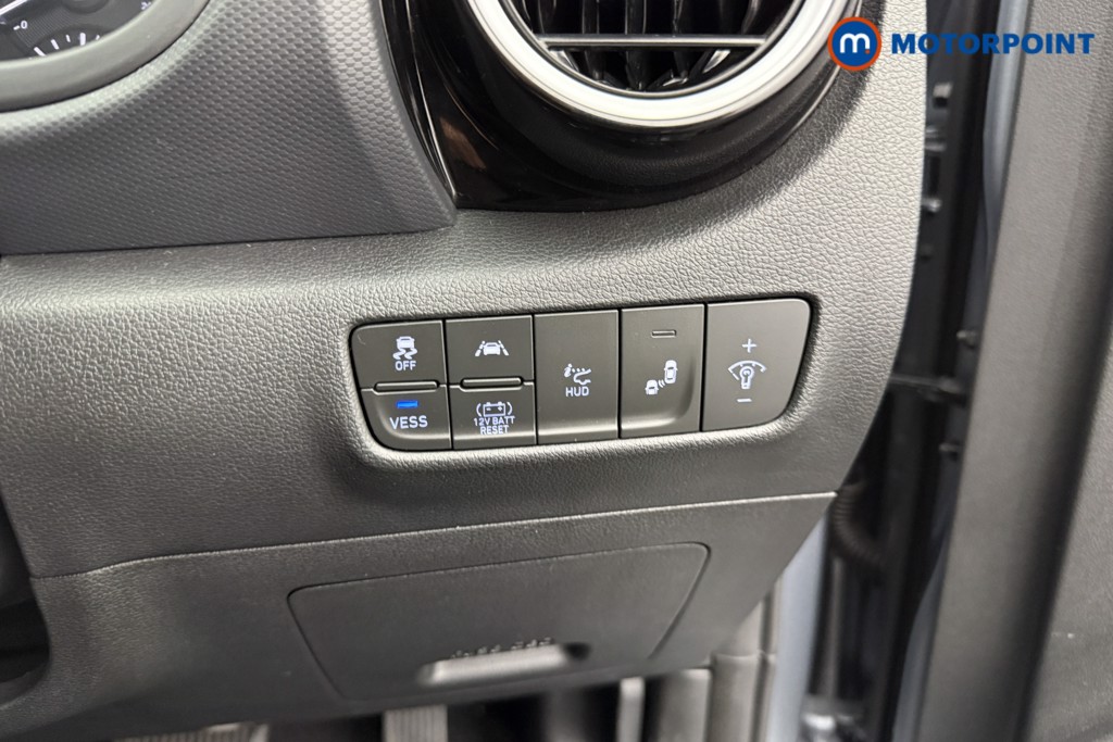 Hyundai Kona Premium Se Automatic Petrol-Electric Hybrid SUV - Stock Number (1551224) - 17th supplementary image