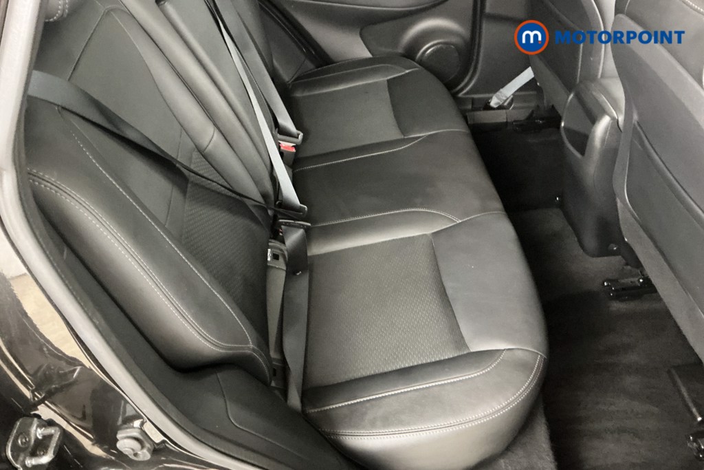 Nissan Qashqai Tekna Manual Petrol SUV - Stock Number (1555351) - 4th supplementary image