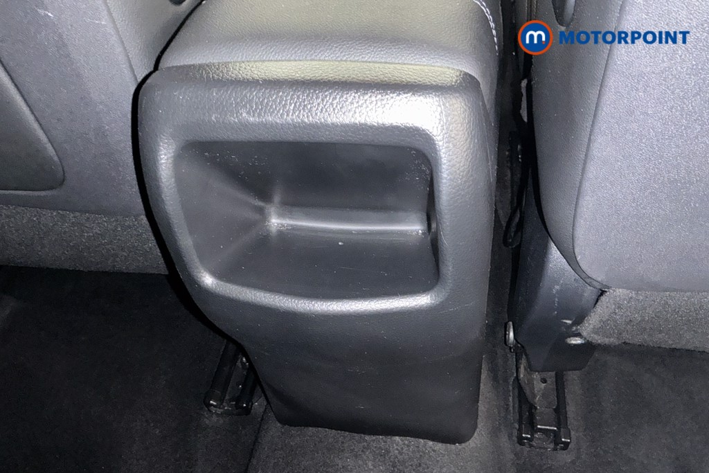 Nissan Qashqai Tekna Manual Petrol SUV - Stock Number (1555351) - 10th supplementary image