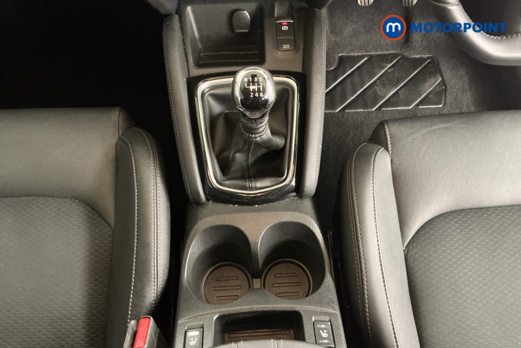 Nissan Qashqai Tekna Manual Petrol SUV - Stock Number (1555351) - 11th supplementary image
