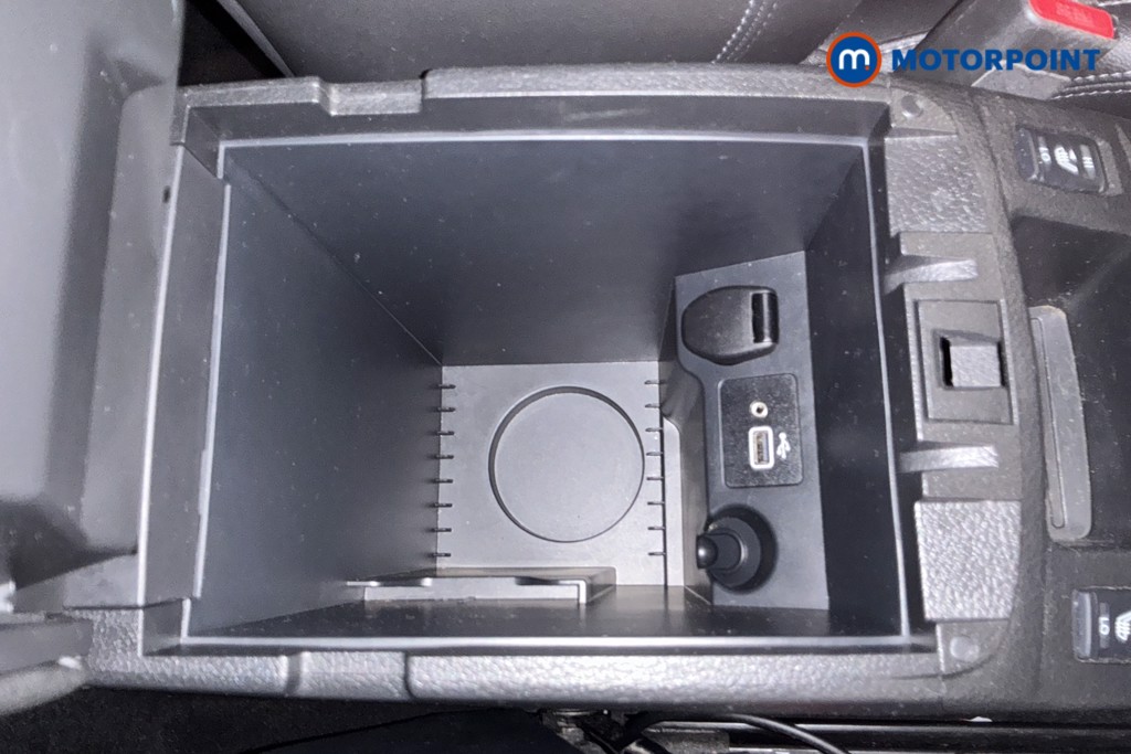 Nissan Qashqai Tekna Manual Petrol SUV - Stock Number (1555351) - 12th supplementary image