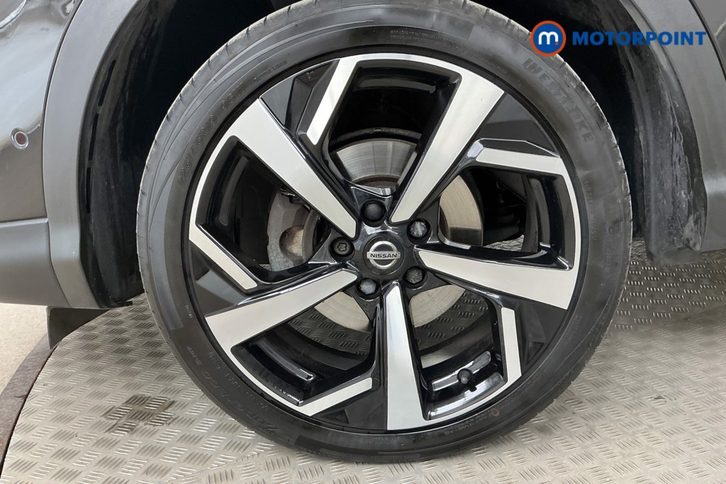 Nissan Qashqai Tekna Manual Petrol SUV - Stock Number (1555351) - 32nd supplementary image