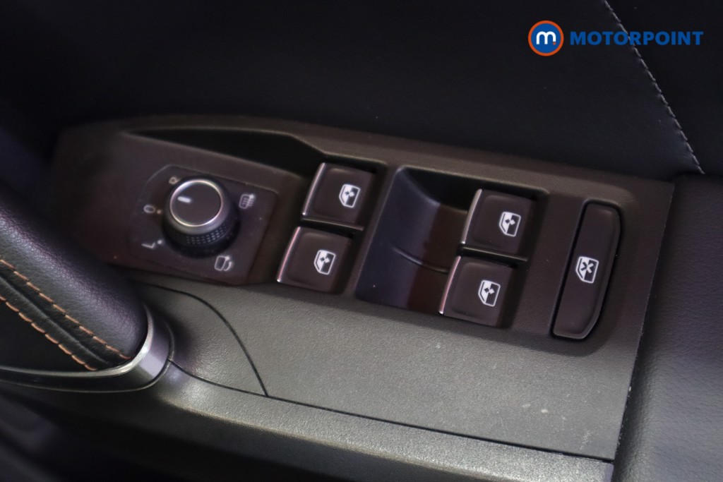 Cupra Formentor VZ1 Automatic Petrol Plug-In Hybrid SUV - Stock Number (1555995) - 9th supplementary image
