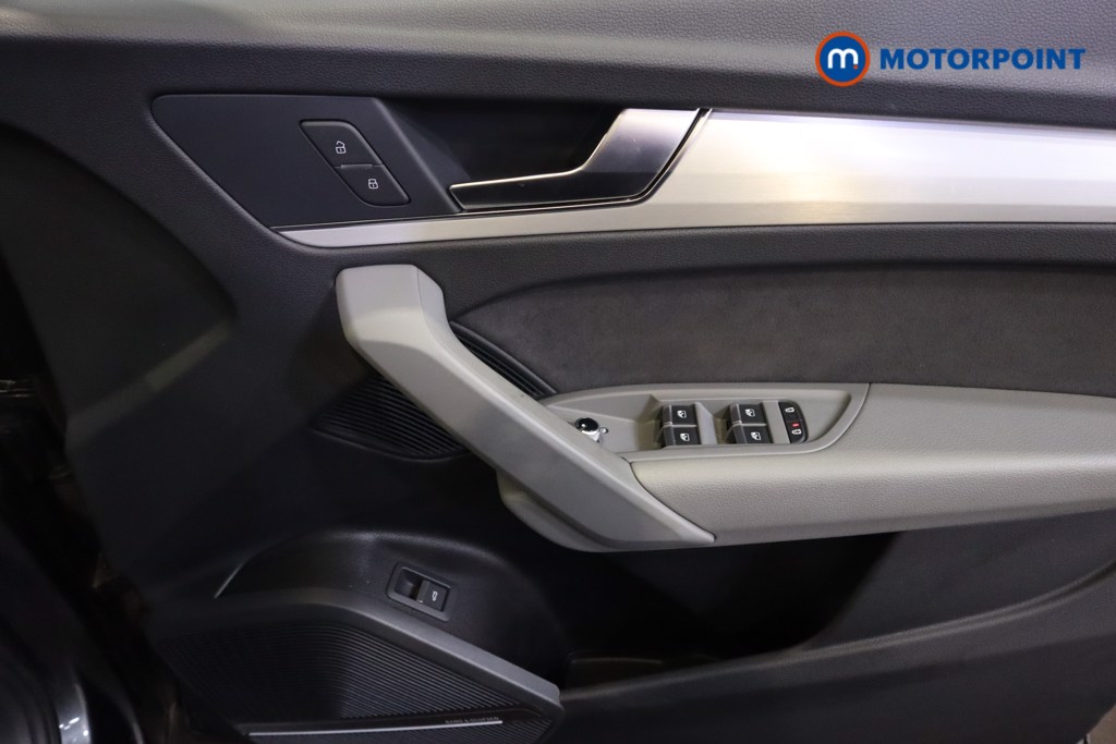 Audi Q5 S Line Automatic Petrol SUV - Stock Number (1556401) - 7th supplementary image