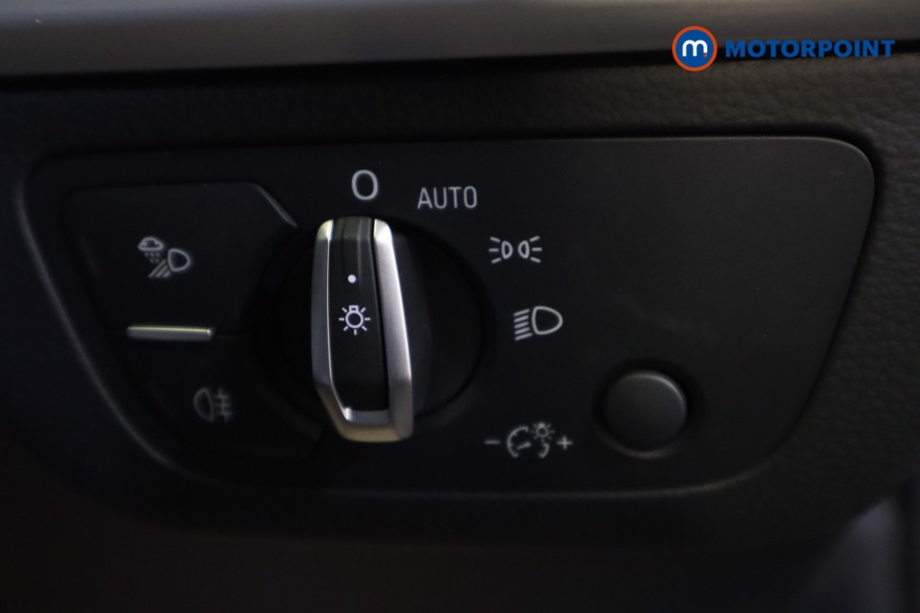 Audi Q5 S Line Automatic Petrol SUV - Stock Number (1556401) - 10th supplementary image