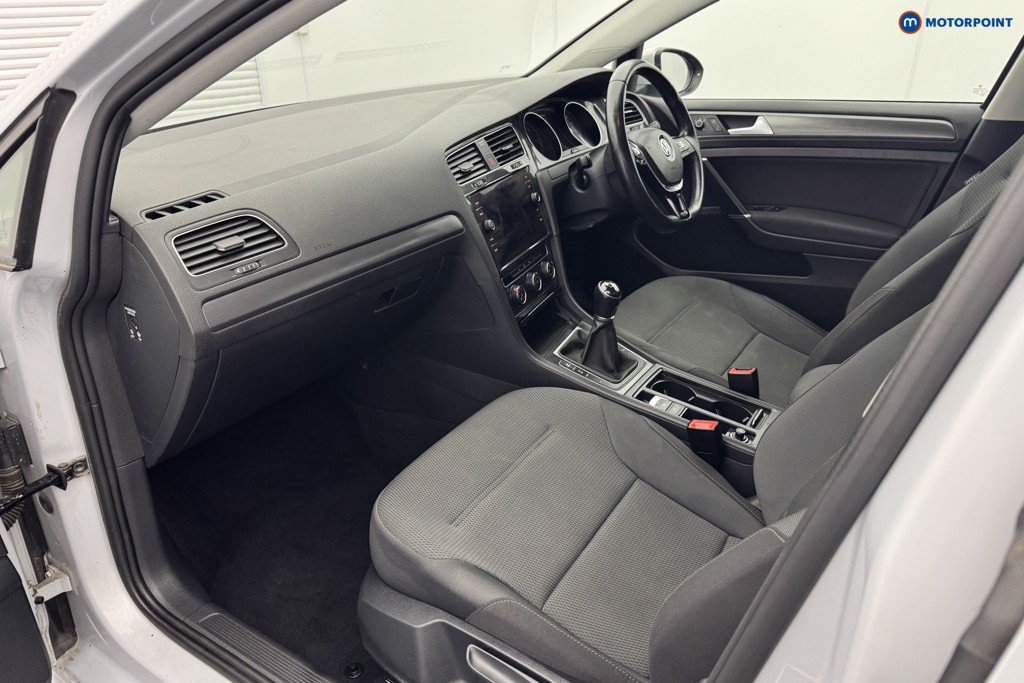 Volkswagen Golf SE Manual Diesel Hatchback - Stock Number (1556667) - 8th supplementary image