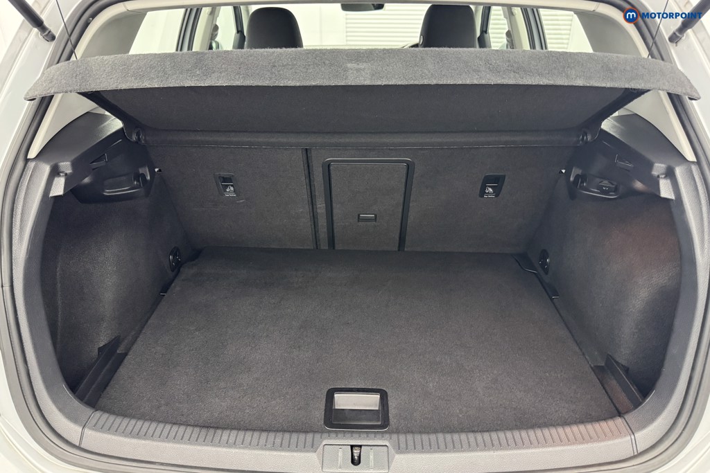 Volkswagen Golf SE Manual Diesel Hatchback - Stock Number (1556667) - 10th supplementary image