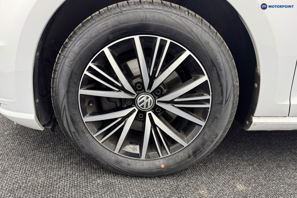 Volkswagen Golf SE Manual Diesel Hatchback - Stock Number (1556667) - 26th supplementary image