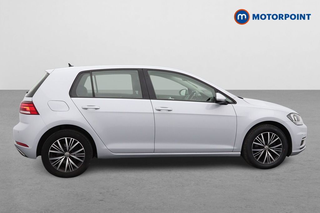 Volkswagen Golf SE Manual Diesel Hatchback - Stock Number (1556667) - Drivers side