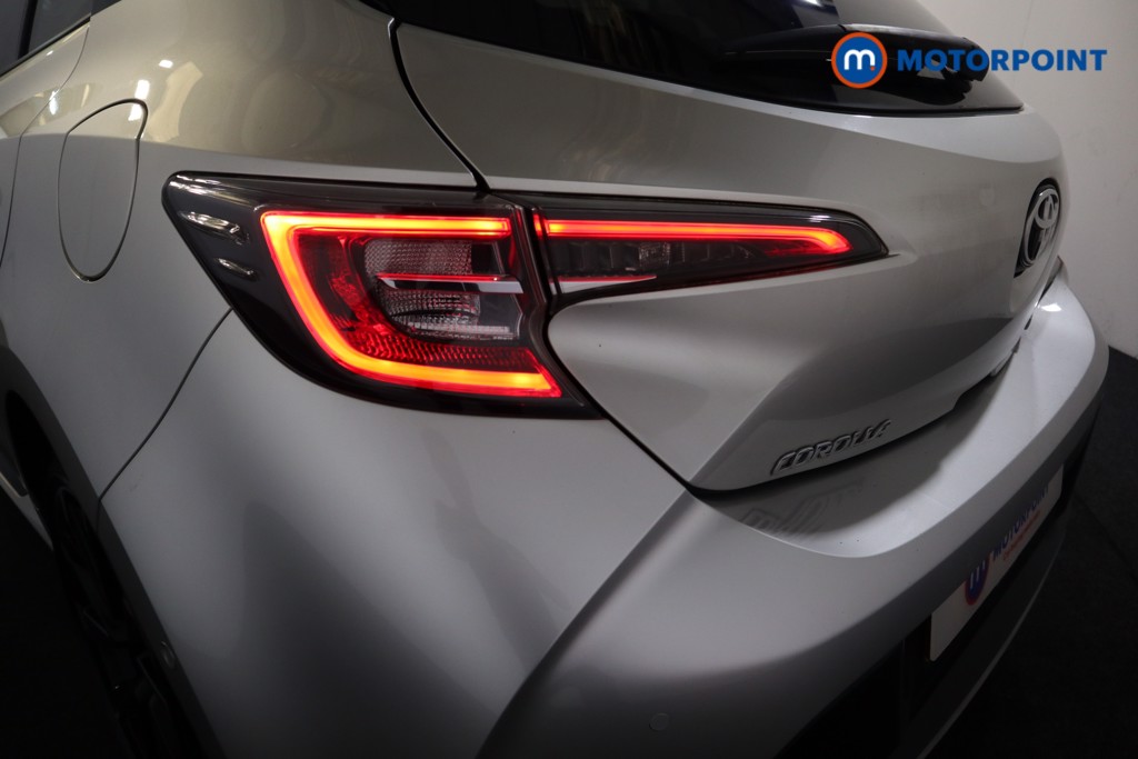 Toyota Corolla Gr Sport Automatic Petrol-Electric Hybrid Hatchback - Stock Number (1557331) - 19th supplementary image