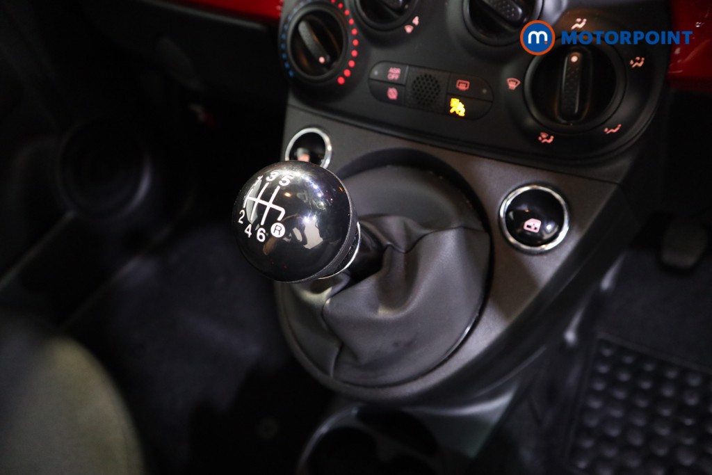 Fiat 500 1.0 Mild Hybrid 3Dr Manual Petrol-Electric Hybrid Hatchback - Stock Number (1557957) - 8th supplementary image