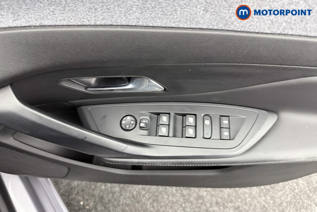 Peugeot 308 Allure Automatic Petrol Estate - Stock Number (1558447) - 16th supplementary image