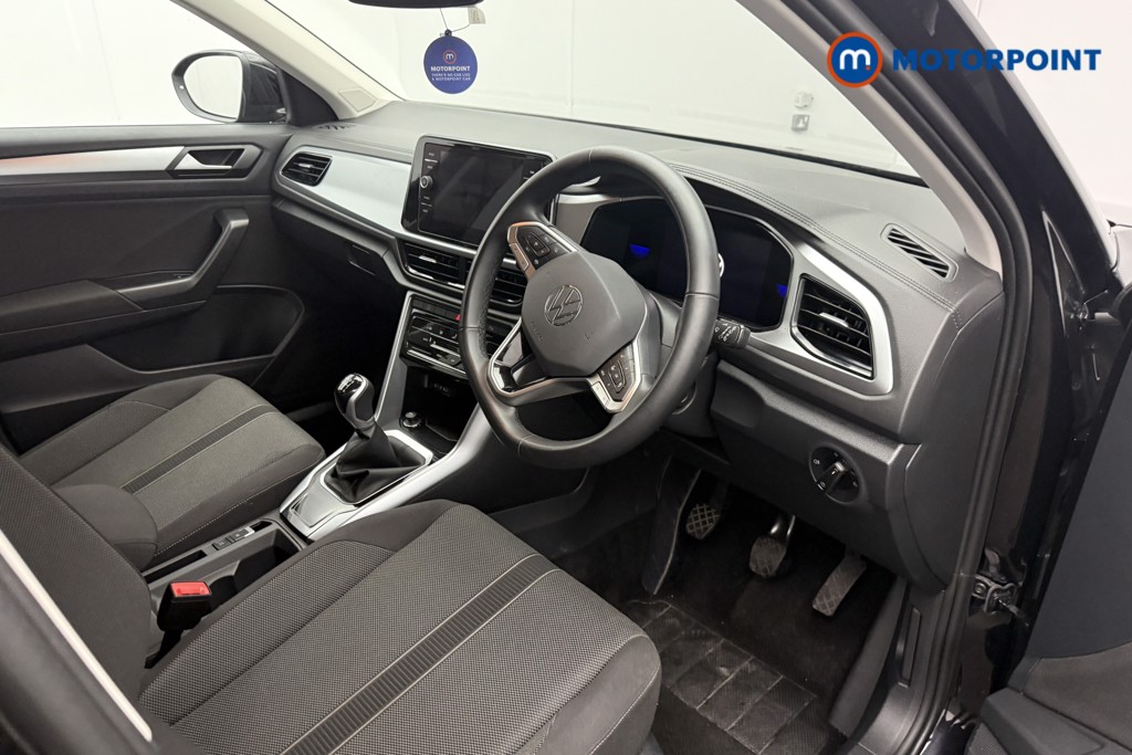 Volkswagen T-Roc Life Manual Petrol SUV - Stock Number (1558621) - 3rd supplementary image
