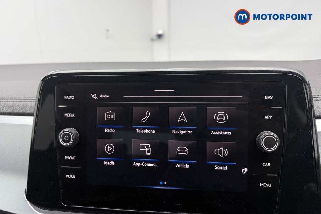 Volkswagen T-Roc Life Manual Petrol SUV - Stock Number (1558621) - 5th supplementary image