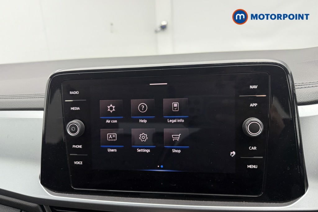 Volkswagen T-Roc Life Manual Petrol SUV - Stock Number (1558621) - 6th supplementary image