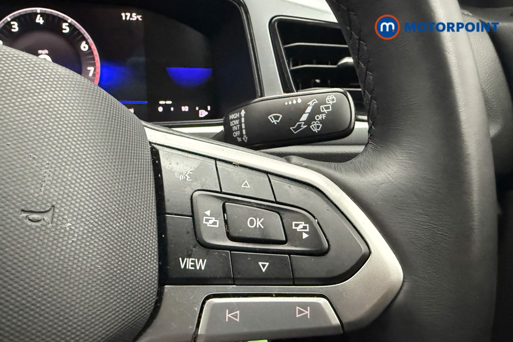 Volkswagen T-Roc Life Manual Petrol SUV - Stock Number (1558621) - 12th supplementary image