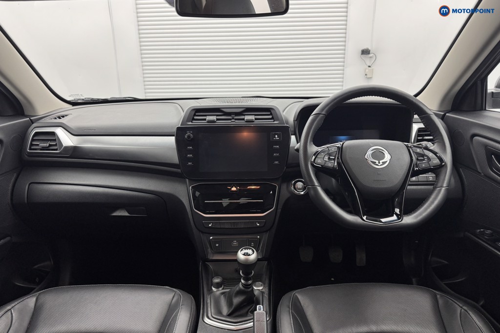 Ssangyong Tivoli Ultimate Manual Petrol SUV - Stock Number (1558774) - 11th supplementary image
